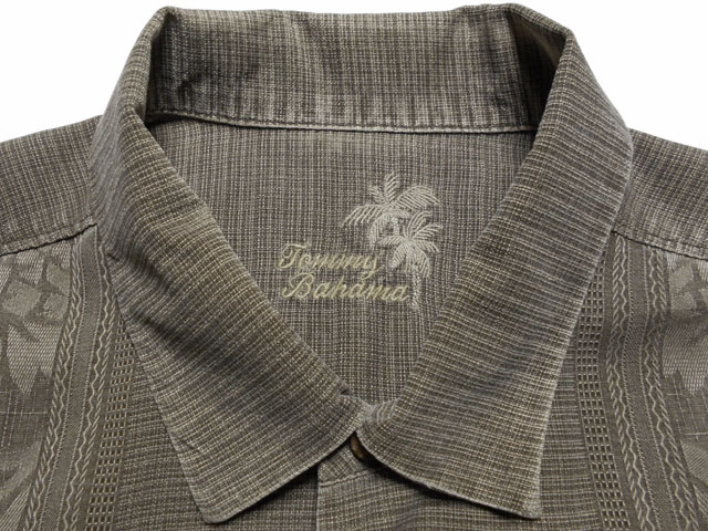 TOMMY BAHAMAのアロハシャツ画像