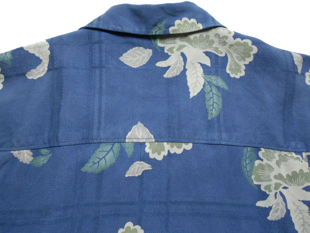 TOMMY BAHAMAのアロハシャツ画像