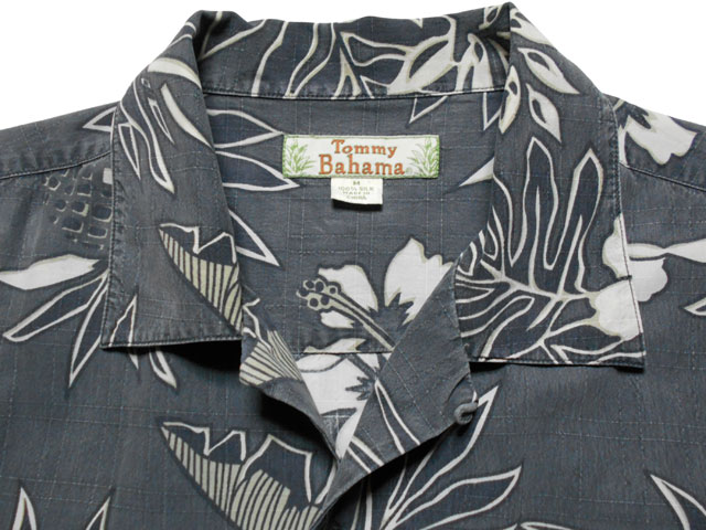 TOMMY BAHAMAのアロハシャツ画像