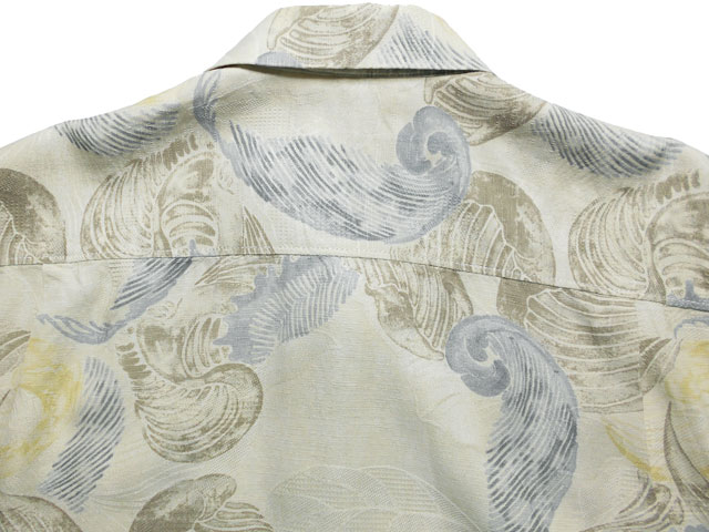 TOMMY BAHAMAのアロハシャツ画像